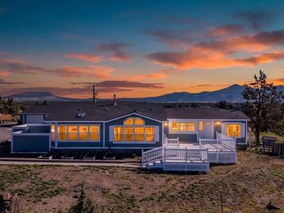 5200 NW Antelope Dr
