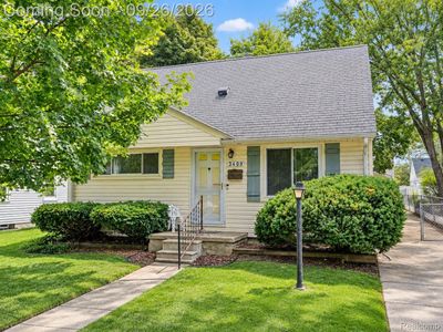 3409 Woodland Ave