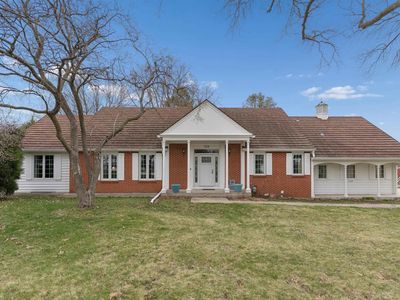 308 Clark Dr