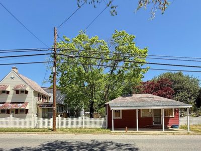 377 Main St