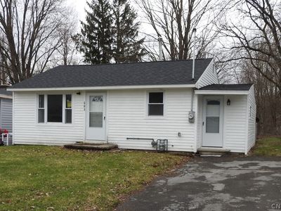 Property at 503 Bailey St, Chittenango, NY