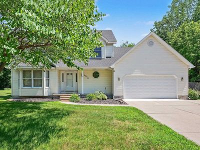 4914 Natalie Ct