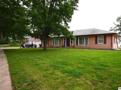 6601-6603 Lexington Ave