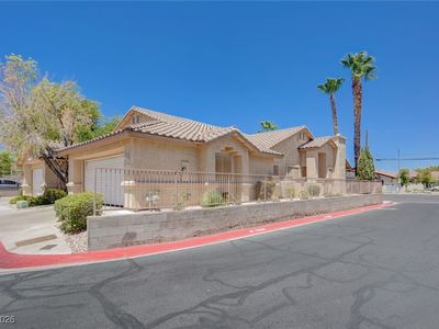 2035 E Warm Springs Rd UNIT 1001