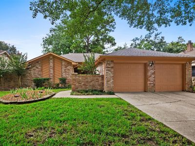 25907 Long Hill Ln