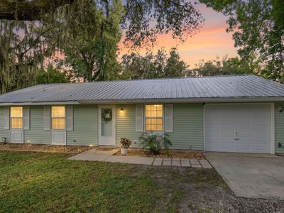 112 River Road Dr
