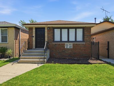 11149 S Green Bay Ave