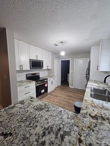 5700 Country Squire Dr