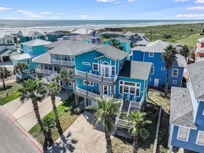 684 Anchor Dr
