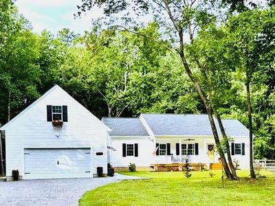378 Goulders Creek Rd