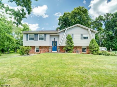17 Sunset Dr