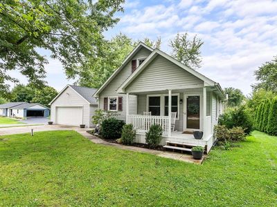 15205 Auburn Rd