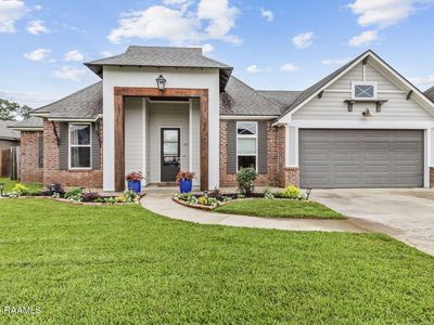 203 Whispering Meadows Rd