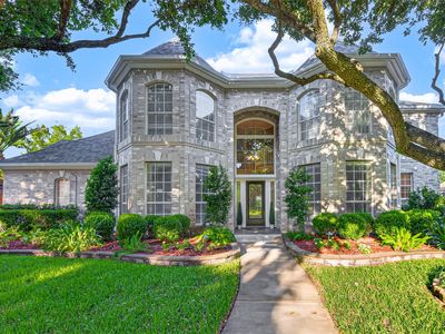19602 Emerald Leaf Dr