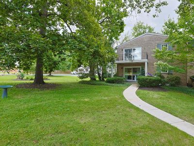 1816 Belle Meade Ct