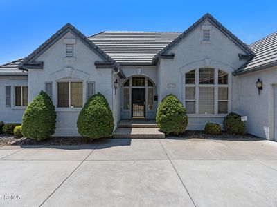 5675 E Hidden Valley Dr