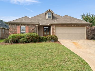 6 Beauregard Dr
