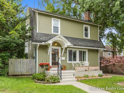 1108 Fisk St SE