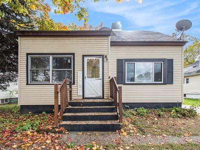 36 Celia St SE #SE