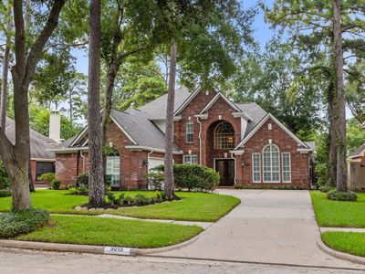 9015 Rhapsody Ln