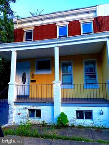 614 Columbia Ave