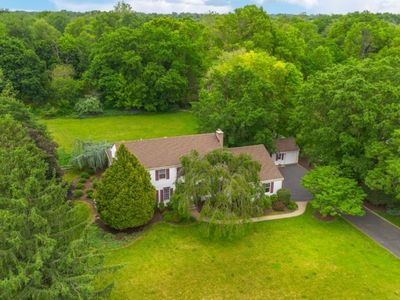 28 Kingswood Ct