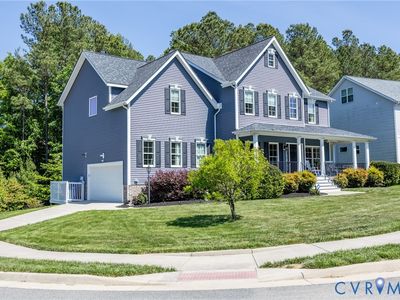 16325 Dolton Dr