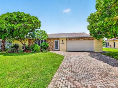 7201 NW 93rd Ave