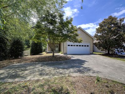 120 Harbour Springs Way