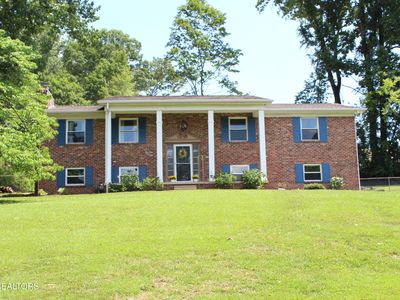 1604 Cherrybrook Dr