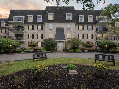 1931 King James Pkwy APT 422