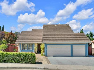 3766 Deedham Dr
