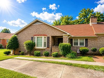 Property at 1302 Ravenwood Ct, Salisbury, NC