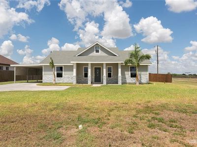 1337 N Cesar Chavez Rd