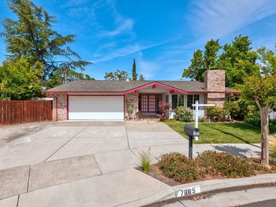 7685 Los Padres Ct