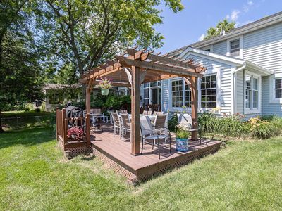 1000 COLONIAL STREET