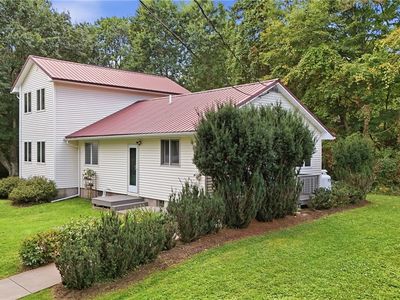 115 W Dryden Rd