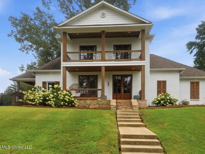 100 Pine Ridge Dr