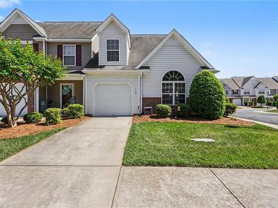 110 Goldfinch Ave