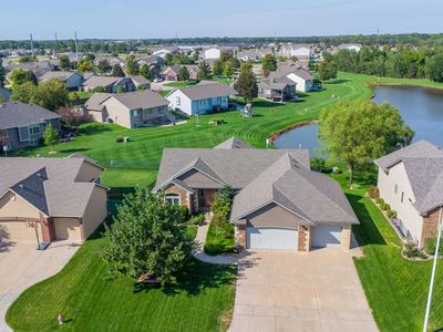 1246 N Forestview Ct