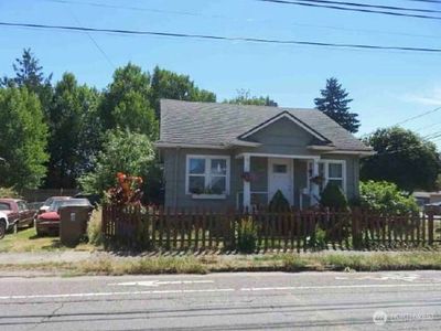 Property at 2220 S 12th Street Ct, Tacoma, WA