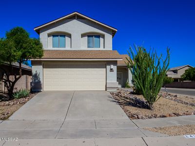 2416 W Chris Oliver Way