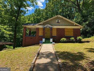 175 Ridge Ave NW