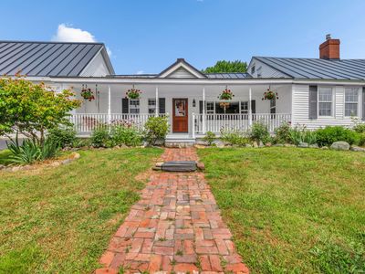 202 Barker Road