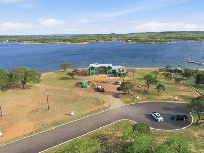 2 Frontier Shores Ln