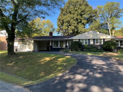 128 Davis Dr