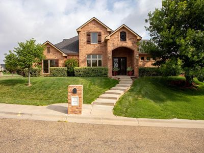1 Stoneway Ct