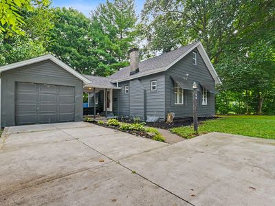 108 Clover Ave