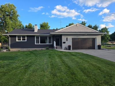 Property at 1207 W Park Ave, Olivia, MN
