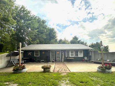 1046 Highway 169